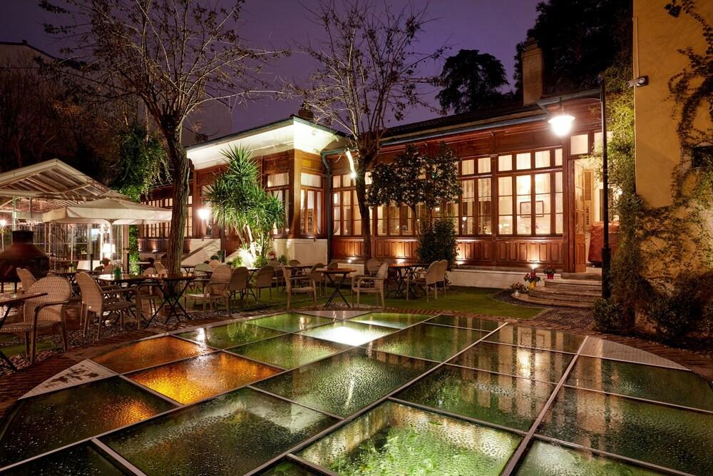 Villa Levante อิซมีร์ ภายนอก รูปภาพ